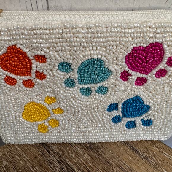 Beaded Coin Purse Wallet White Paw Prints Dog Lover Womens Bag New FAST SHIP - Picture 3 of 5
